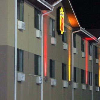 Super 8 by Wyndham Tuscaloosa Thumbnail