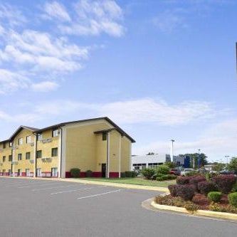 Red Roof Inn Huntsville, AL Thumbnail