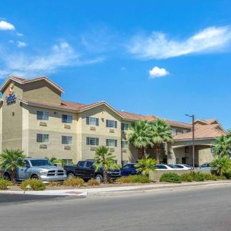 Comfort Inn & Suites North Tucson - Marana Thumbnail