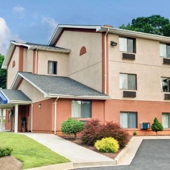 Days Inn by Wyndham Torrington Thumbnail