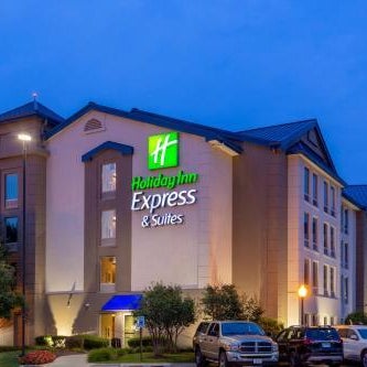 Holiday Inn Express & Suites Chicago-Midway Airport By IHG Thumbnail