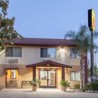 Super 8 by Wyndham Selma/Fresno Area Thumbnail