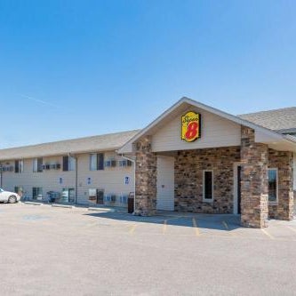Super 8 by Wyndham Kearney Thumbnail