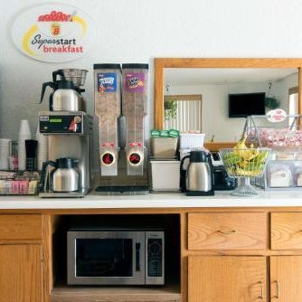Super 8 by Wyndham Twinsburg/Cleveland Area Thumbnail