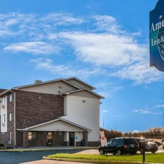 American Inn & Suites Metro Airport Thumbnail
