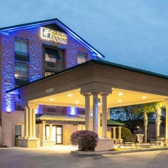 Holiday Inn Express Hotel & Suites Bluffton at Hilton Head Area By IHG Thumbnail