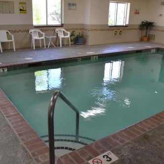 Super 8 by Wyndham Roswell Thumbnail