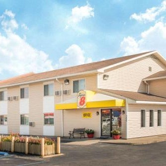 Super 8 by Wyndham Moberly MO Thumbnail