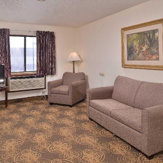 Days Inn by Wyndham Waukegan