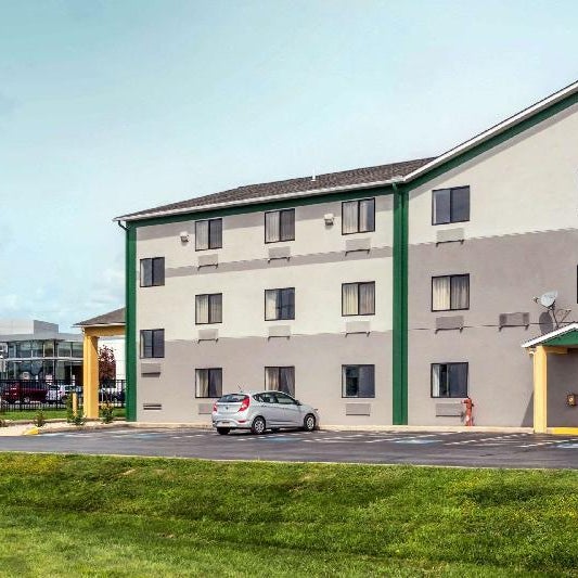 Motel 6 Lancaster Thumbnail