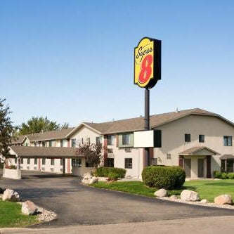 Super 8 by Wyndham Alexandria MN Thumbnail