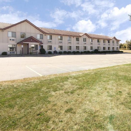 Americas Best Value Inn Zumbrota Thumbnail