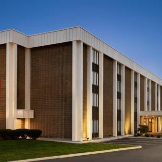 Super 8 by Wyndham Liverpool/Syracuse North Airport Thumbnail