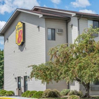 Super 8 by Wyndham New Stanton Thumbnail