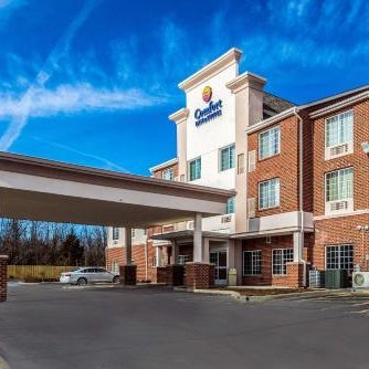 Comfort Inn & Suites Dayton North Thumbnail