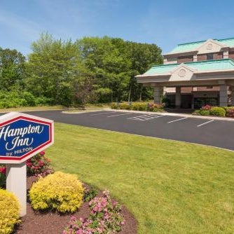 Hampton Inn By Hilton Hartford/Airport Thumbnail
