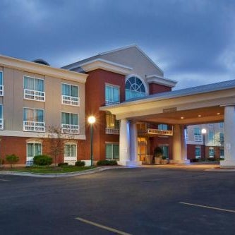 Holiday Inn Express Hotel & Suites Grand Rapids-North By IHG Thumbnail