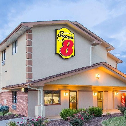 Super 8 by Wyndham Abingdon VA Thumbnail