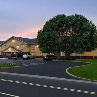 Super 8 by Wyndham Maysville KY Thumbnail