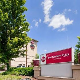 Best Western Plus Hannaford Inn & Suites Thumbnail
