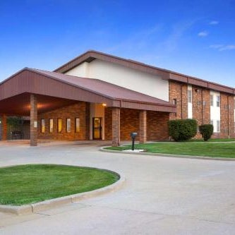 Super 8 by Wyndham Tuscola Thumbnail