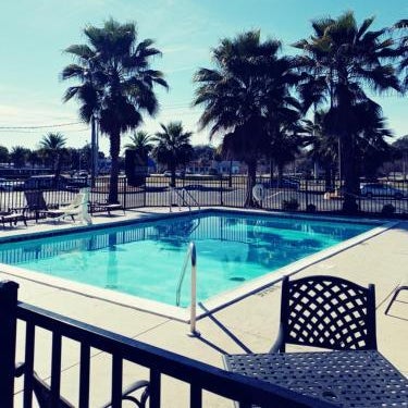 Quality Inn & Suites Leesburg Chain of Lakes Thumbnail