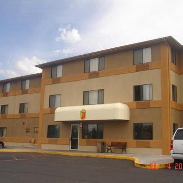 Super 8 by Wyndham Cedar City Thumbnail