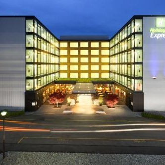 Holiday Inn Express Zürich Airport By IHG Thumbnail