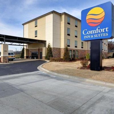 Comfort Inn & Suites Fort Smith I-540 Thumbnail