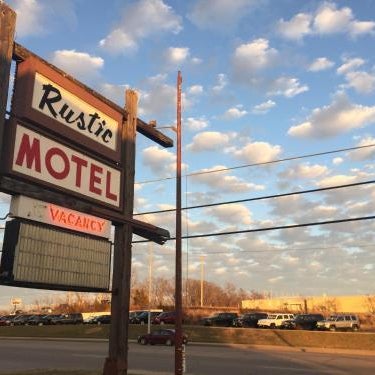 Rustic Motel Rolla Thumbnail
