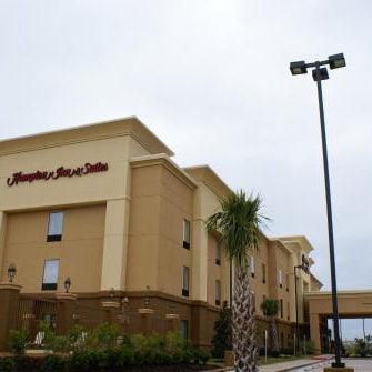 Hampton Inn By Hilton And Suites Brenham Thumbnail