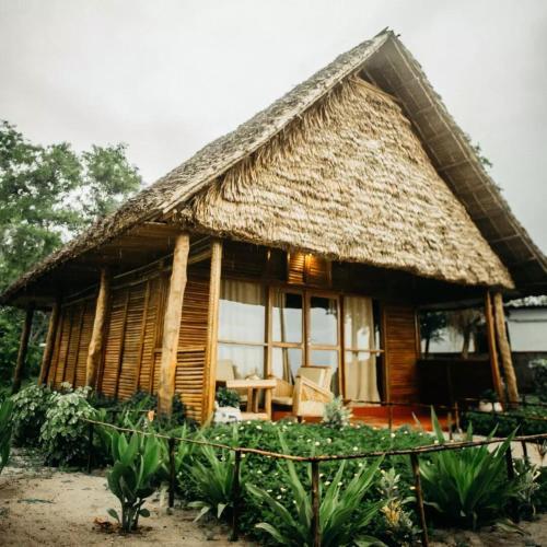 Maisara Mafia Beach Lodge