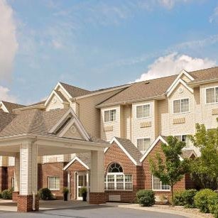Microtel Inn & Suites by Wyndham Geneva Thumbnail