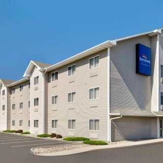 Baymont by Wyndham Fremont Thumbnail