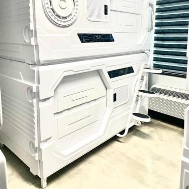 Star Wars Themed Sleeping Pod With Kitchen Onsite Thumbnail