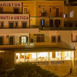 Hotel Ariston