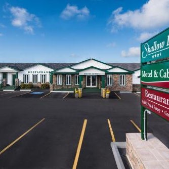 Shallow Bay Motel & Cabins Conference Centre Thumbnail