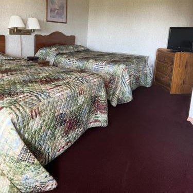 Gray Wolf Lodge Thumbnail