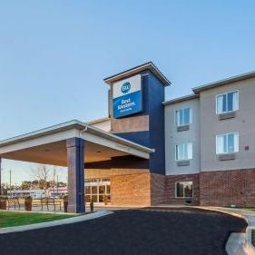 Best Western Dothan Inn & Suites Thumbnail