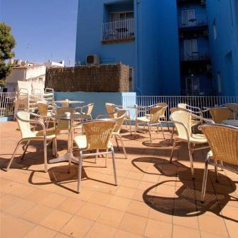 Parrots Sitges Hotel Thumbnail