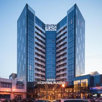 Central Plaza Hotel