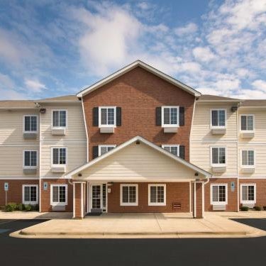 Extended Stay America Select Suites - Cleveland - Mentor Thumbnail