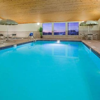 AmericInn by Wyndham Osage Thumbnail