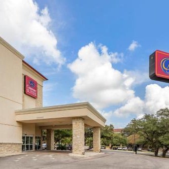 Comfort Suites Medical Center near Six Flags Thumbnail