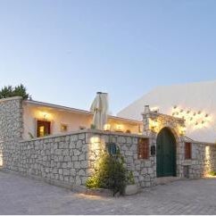 POM Alaçatı Boutique Otel