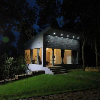 Blue Valley Estate-12 Acre Forest-Silver Oak-Villa