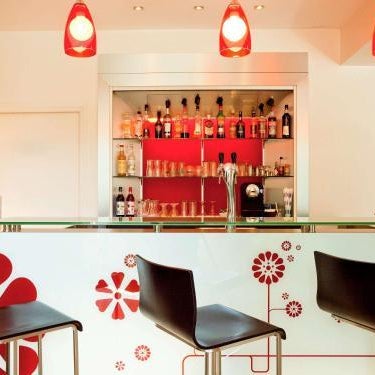 ibis Senlis