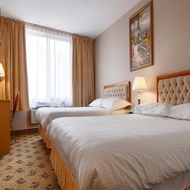 Flushing Hotel Thumbnail