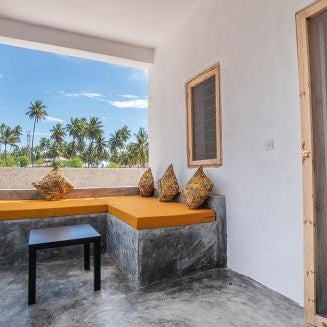 BONDENI BEACH HOUSE Thumbnail
