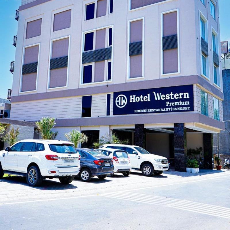 Hotel Western Premium